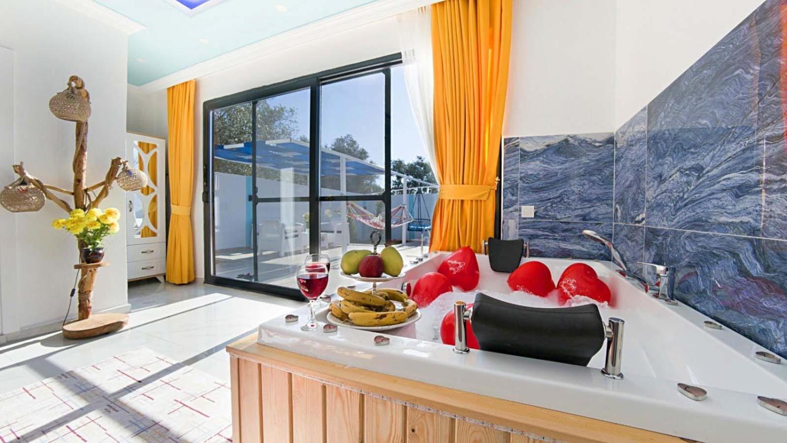 Villa Elif Uezuemlue Kas Exterior photo